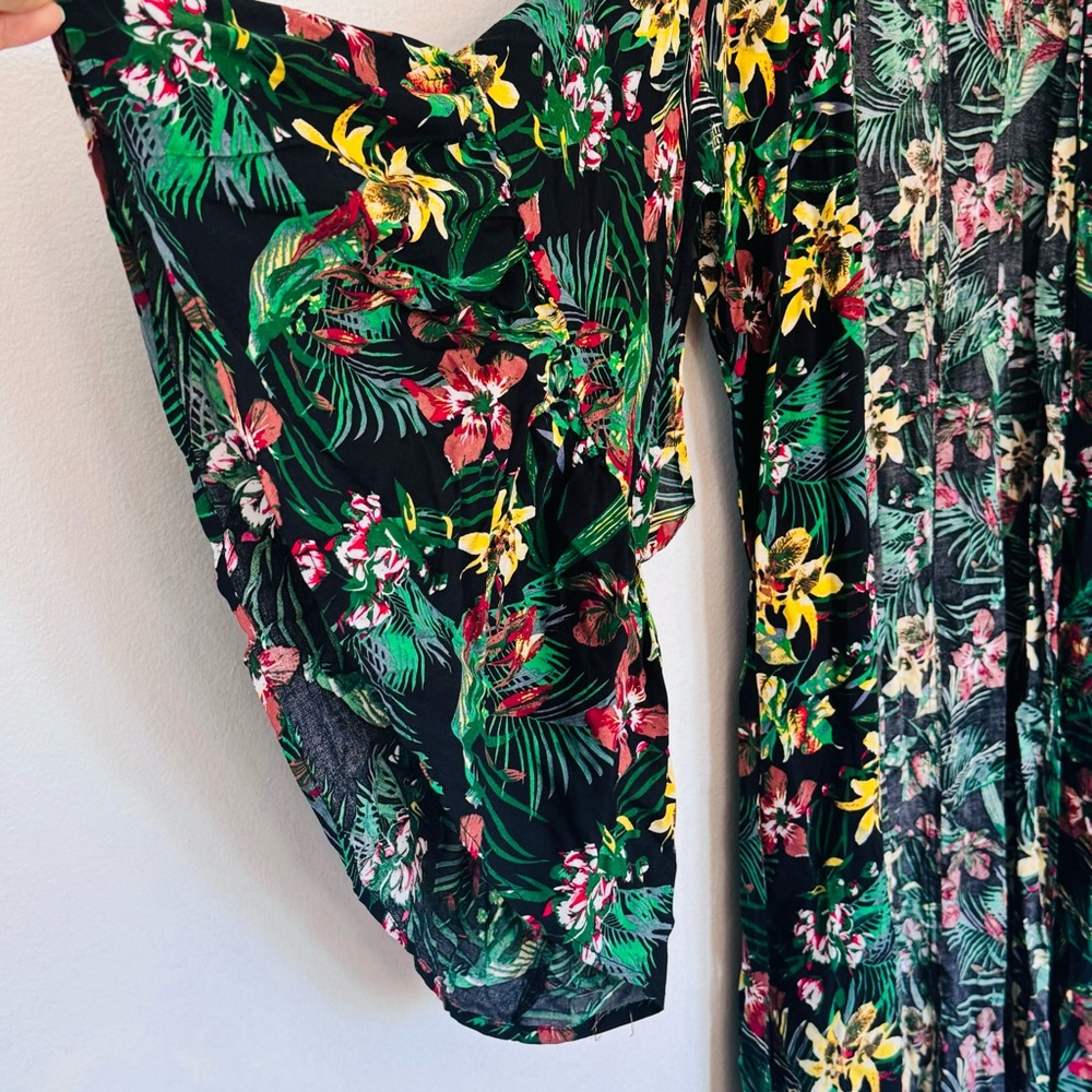 XIX Palms Hawaiian Floral Long Belted Robe Kimono Swim Cover Up Sz OS - Picture 5 of 16